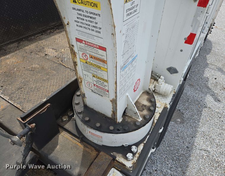 image for item DP6374 2007 Freightliner Business Class M2 utility / service truck