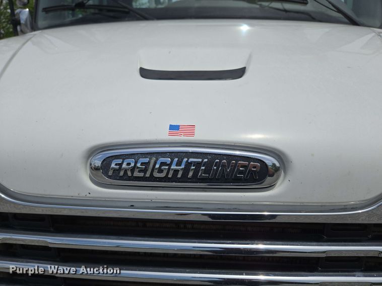 image for item DP6374 2007 Freightliner Business Class M2 utility / service truck