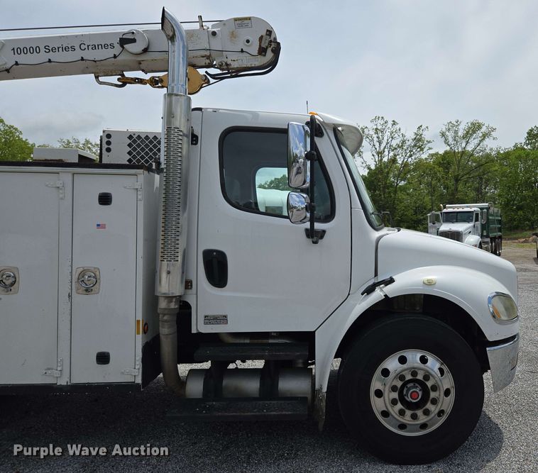 image for item DP6374 2007 Freightliner Business Class M2 utility / service truck