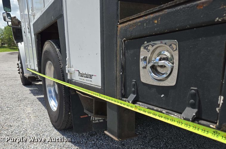 image for item DP6374 2007 Freightliner Business Class M2 utility / service truck