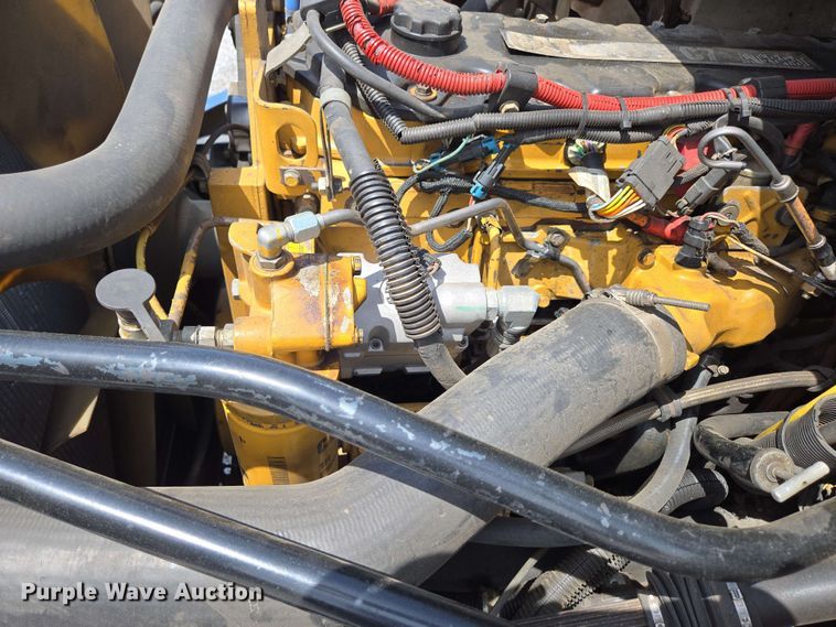 image for item DP6374 2007 Freightliner Business Class M2 utility / service truck