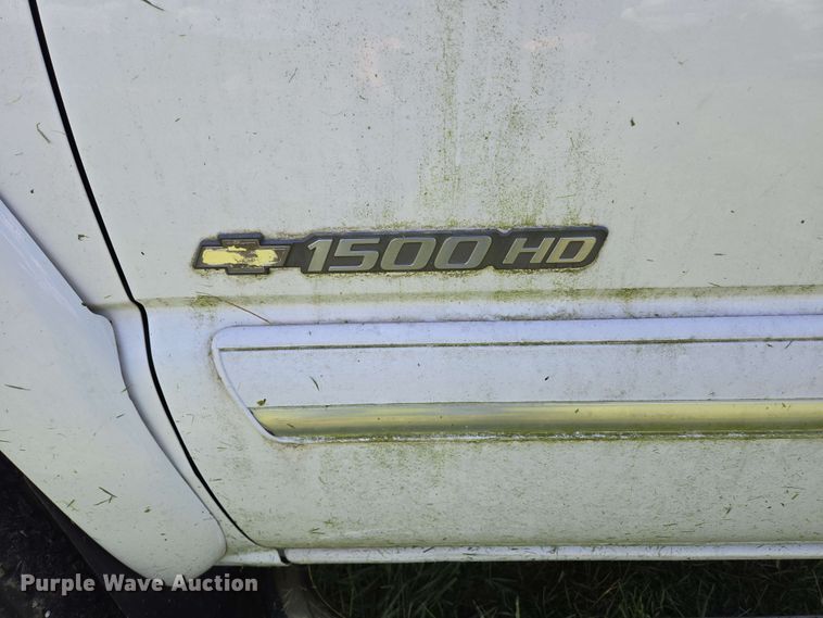 image for item DP6379 2003 Chevrolet Silverado 1500HD Crew Cab pickup truck