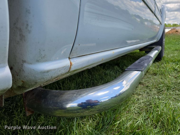 image for item DP6379 2003 Chevrolet Silverado 1500HD Crew Cab pickup truck