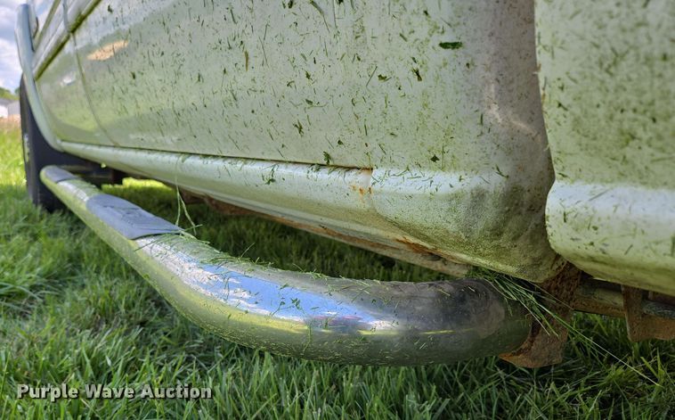 image for item DP6379 2003 Chevrolet Silverado 1500HD Crew Cab pickup truck