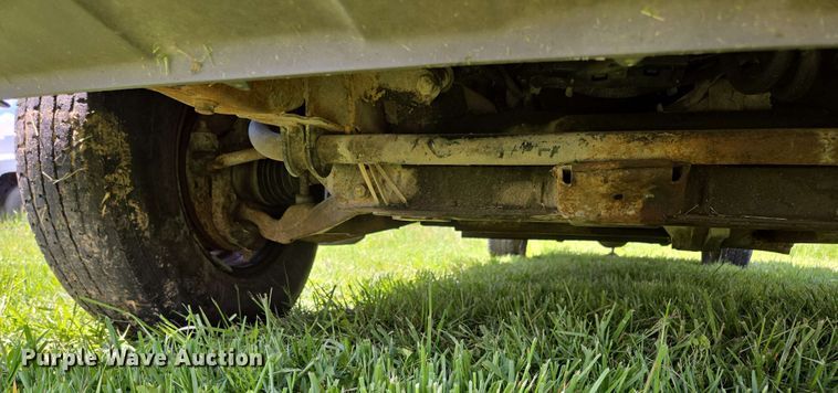 image for item DP6379 2003 Chevrolet Silverado 1500HD Crew Cab pickup truck