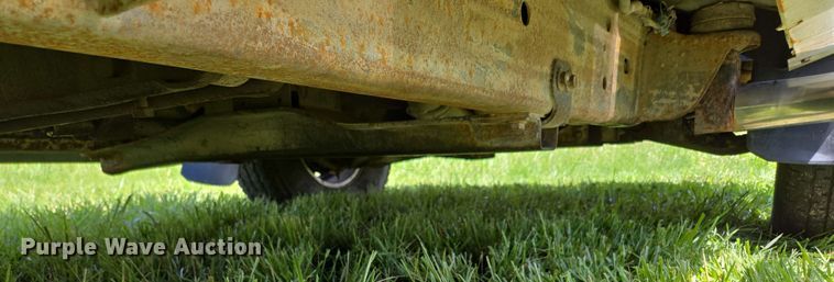 image for item DP6379 2003 Chevrolet Silverado 1500HD Crew Cab pickup truck