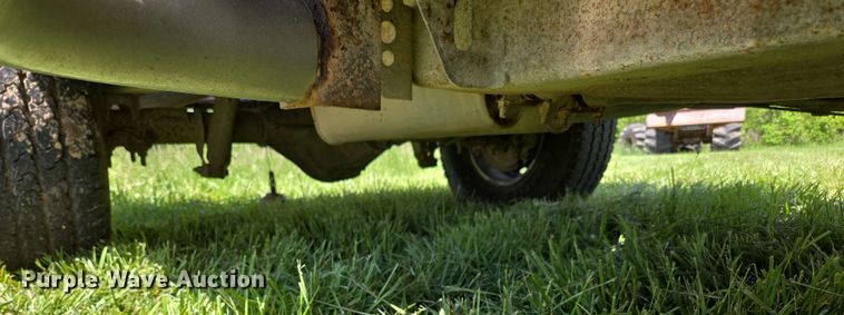 image for item DP6379 2003 Chevrolet Silverado 1500HD Crew Cab pickup truck