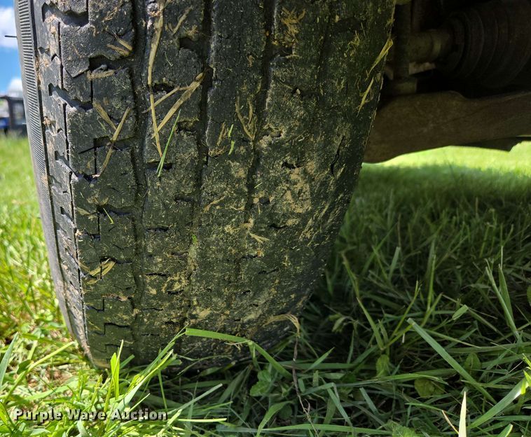 image for item DP6379 2003 Chevrolet Silverado 1500HD Crew Cab pickup truck