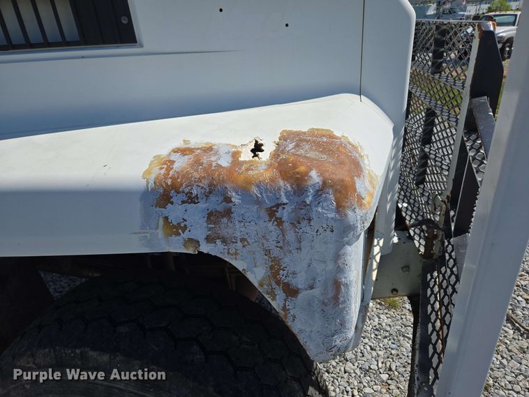 image for item DP6381 1987 Mack CS300P bucket truck