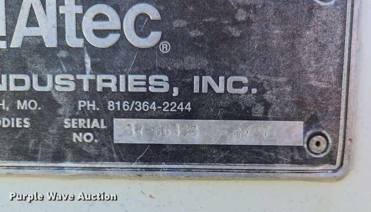 image for item DP6381 1987 Mack CS300P bucket truck