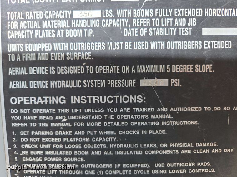 image for item DP6381 1987 Mack CS300P bucket truck