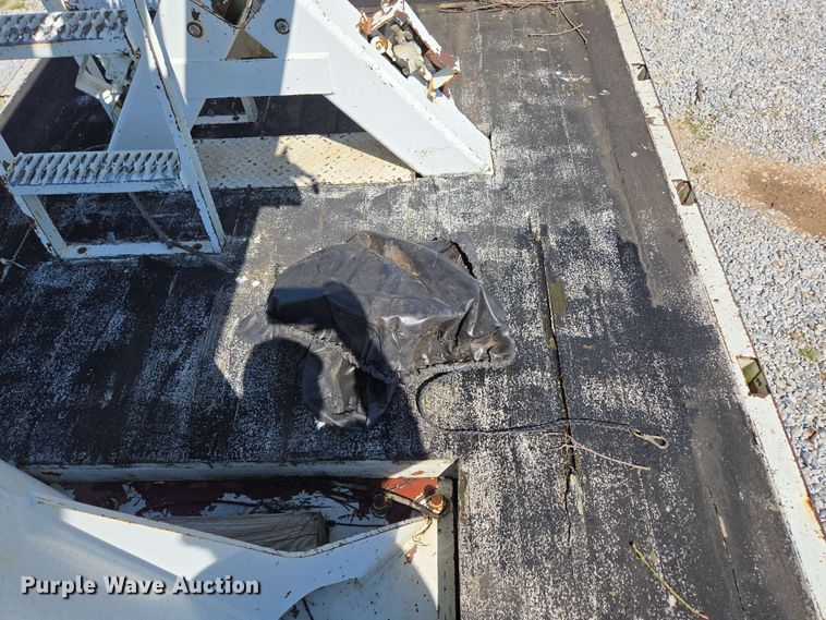 image for item DP6381 1987 Mack CS300P bucket truck