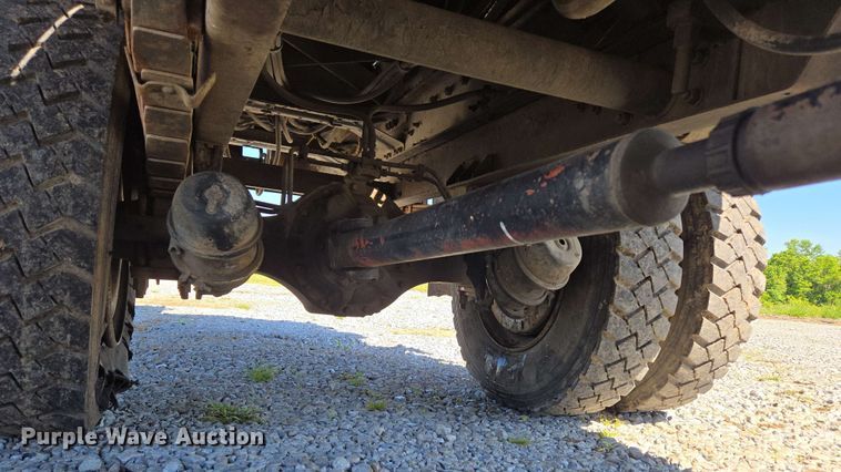 image for item DP6381 1987 Mack CS300P bucket truck