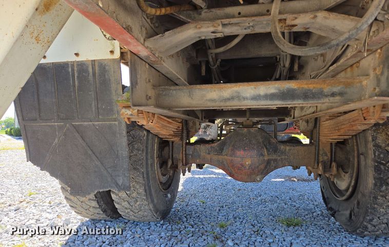 image for item DP6381 1987 Mack CS300P bucket truck