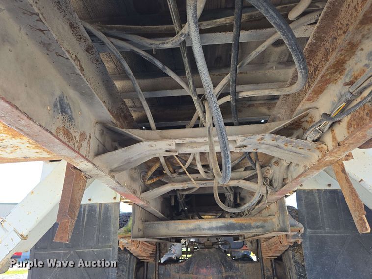 image for item DP6381 1987 Mack CS300P bucket truck