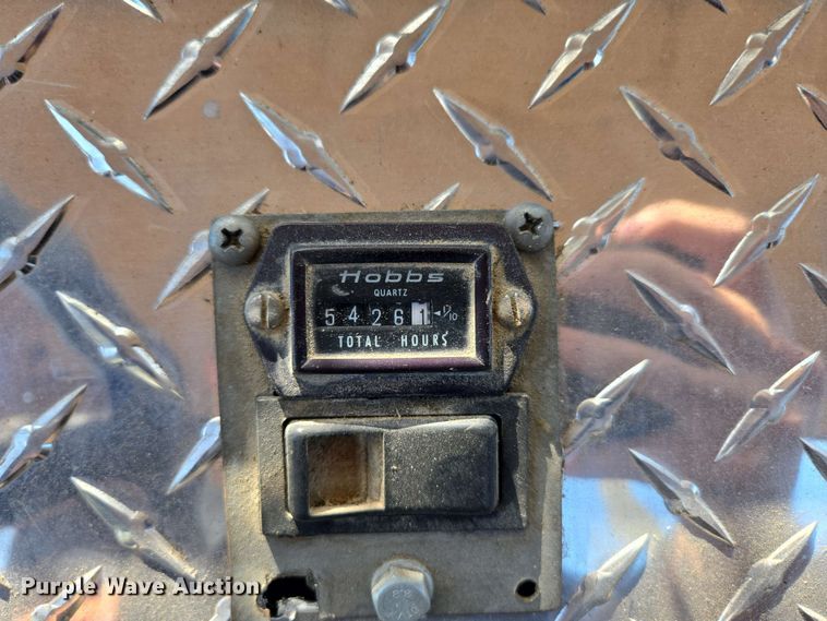 image for item DP6381 1987 Mack CS300P bucket truck