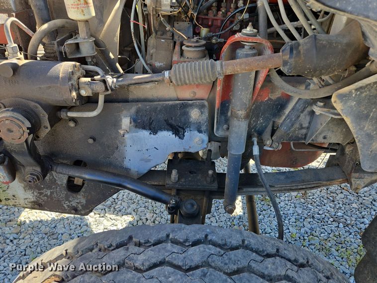 image for item DP6381 1987 Mack CS300P bucket truck