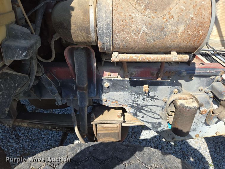 image for item DP6381 1987 Mack CS300P bucket truck