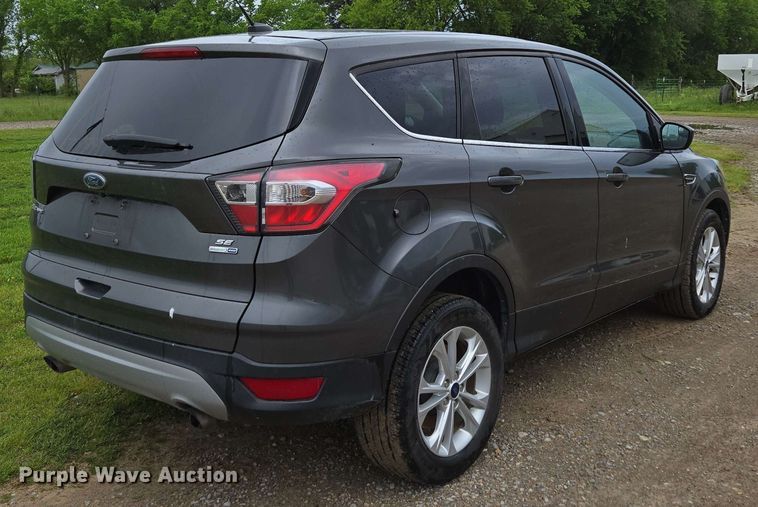 image for item DP6404 2017 Ford Escape SE SUV