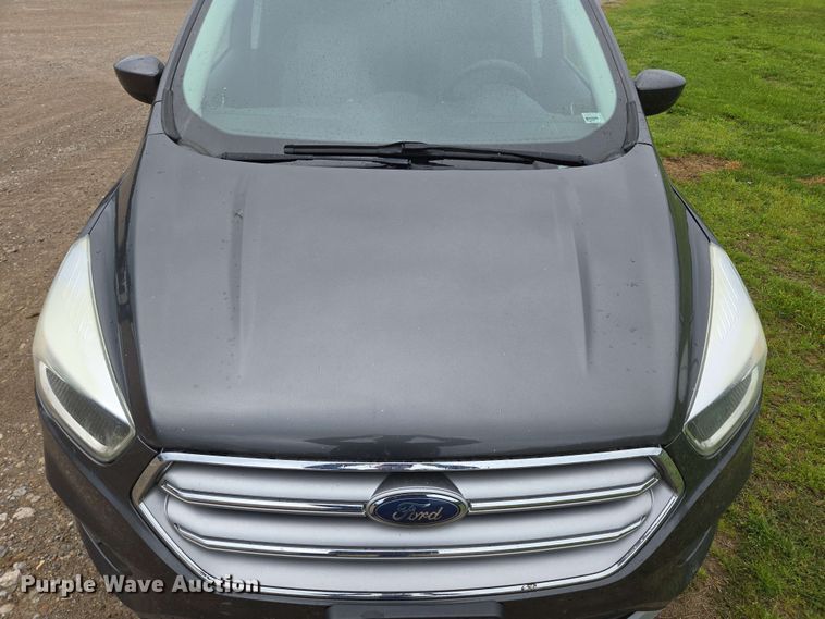 image for item DP6404 2017 Ford Escape SE SUV