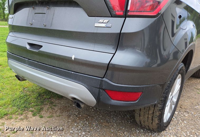 image for item DP6404 2017 Ford Escape SE SUV
