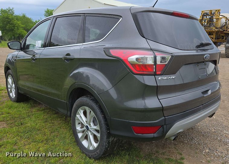 image for item DP6404 2017 Ford Escape SE SUV