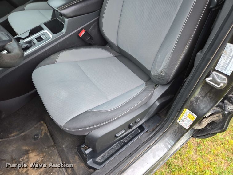 image for item DP6404 2017 Ford Escape SE SUV