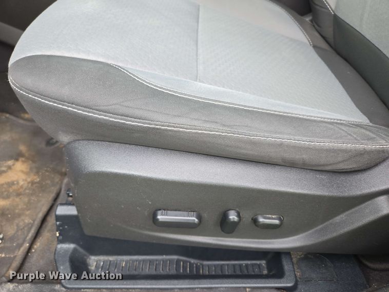 image for item DP6404 2017 Ford Escape SE SUV