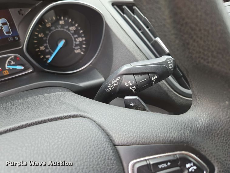 image for item DP6404 2017 Ford Escape SE SUV