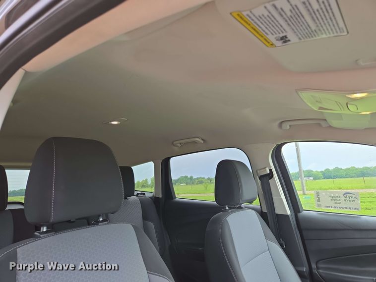 image for item DP6404 2017 Ford Escape SE SUV