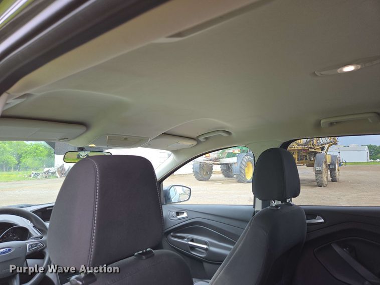 image for item DP6404 2017 Ford Escape SE SUV