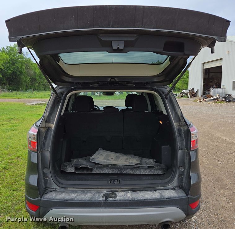 image for item DP6404 2017 Ford Escape SE SUV