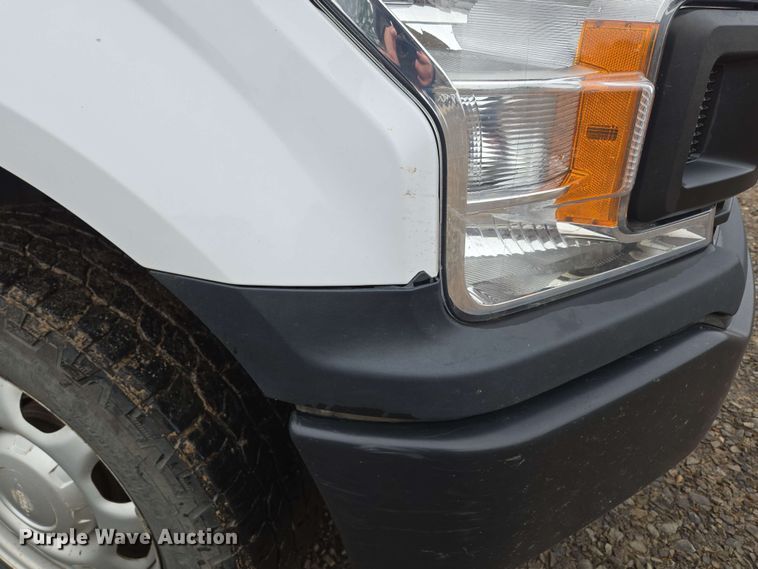 image for item DP6406 2018 Ford F150 XL SuperCab pickup truck