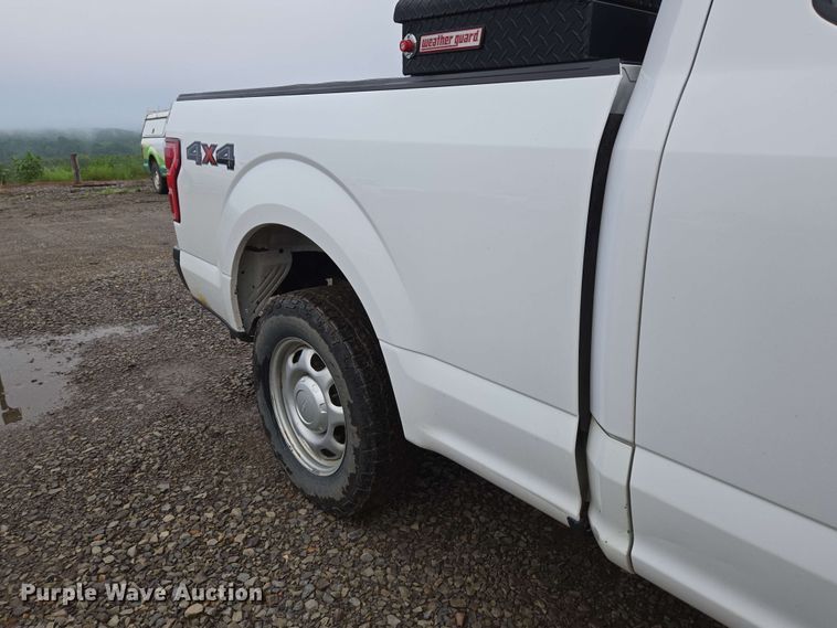 image for item DP6406 2018 Ford F150 XL SuperCab pickup truck