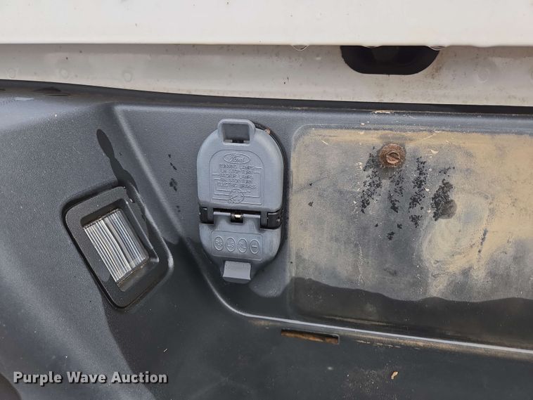 image for item DP6406 2018 Ford F150 XL SuperCab pickup truck