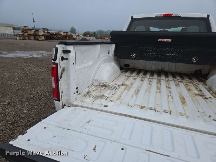 image for item DP6406 2018 Ford F150 XL SuperCab pickup truck