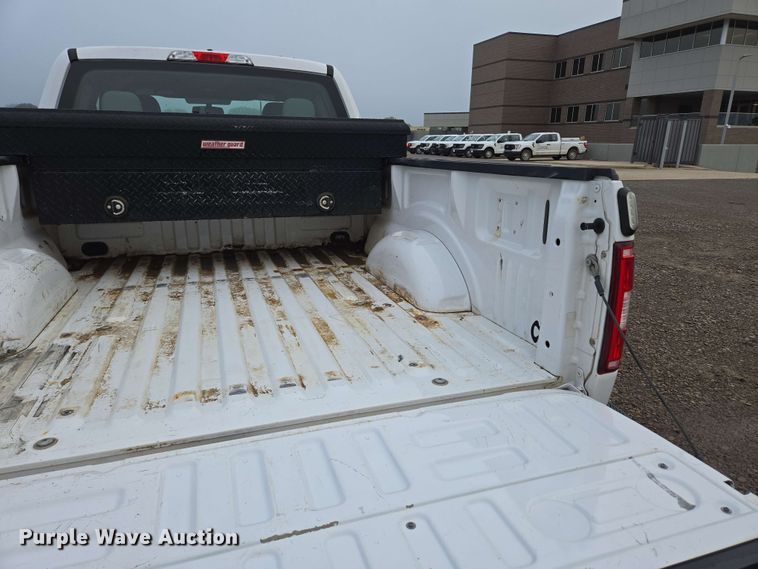 image for item DP6406 2018 Ford F150 XL SuperCab pickup truck