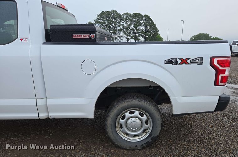 image for item DP6406 2018 Ford F150 XL SuperCab pickup truck