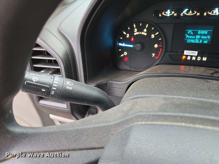 image for item DP6406 2018 Ford F150 XL SuperCab pickup truck