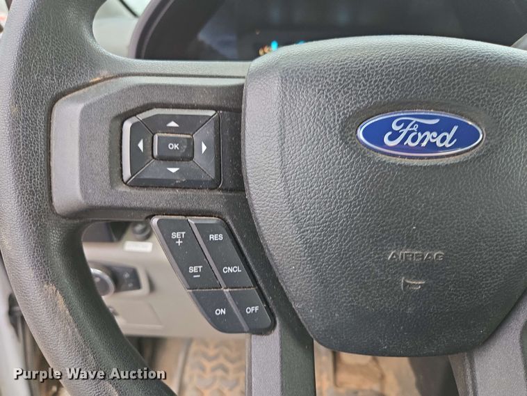 image for item DP6406 2018 Ford F150 XL SuperCab pickup truck