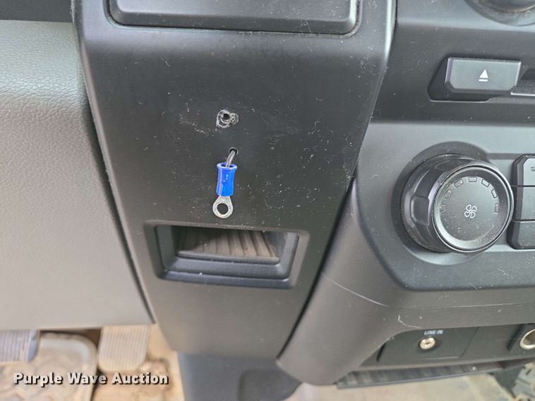 image for item DP6406 2018 Ford F150 XL SuperCab pickup truck