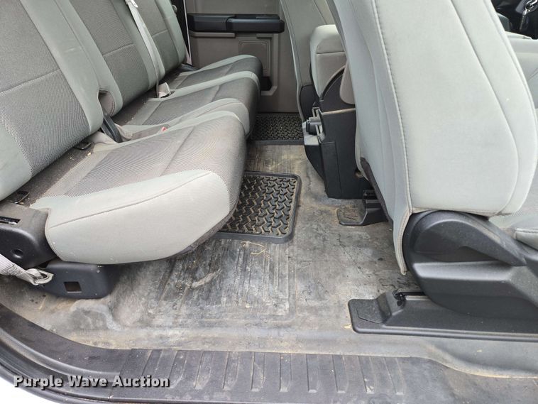 image for item DP6406 2018 Ford F150 XL SuperCab pickup truck