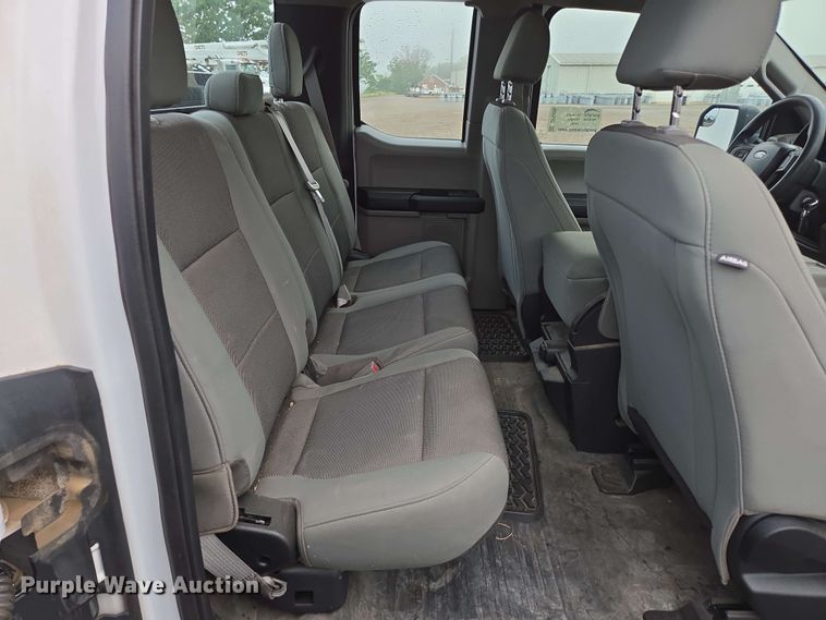 image for item DP6406 2018 Ford F150 XL SuperCab pickup truck