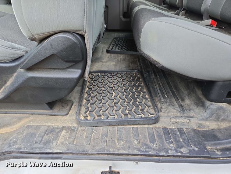 image for item DP6406 2018 Ford F150 XL SuperCab pickup truck