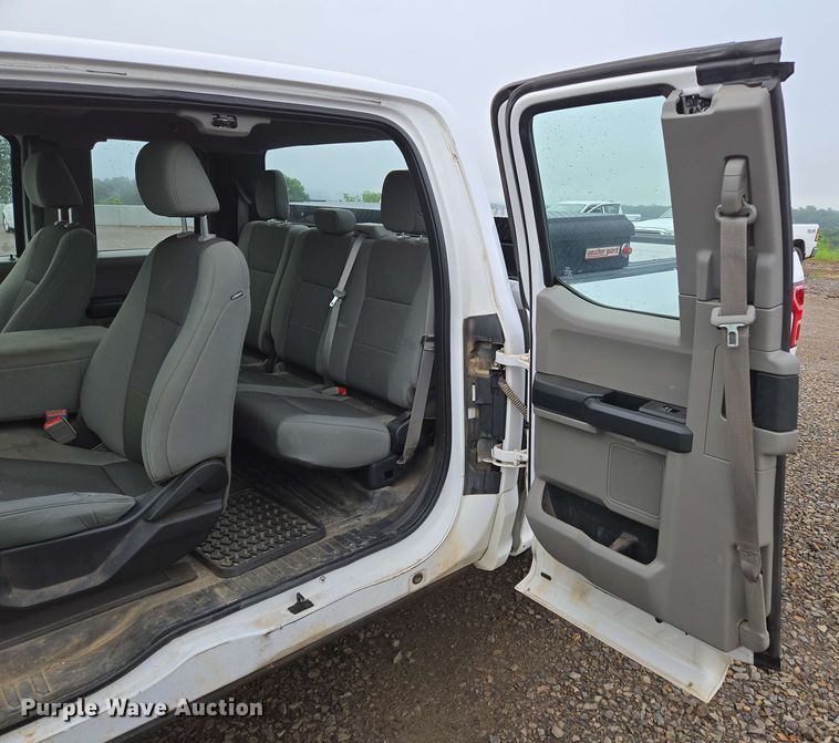 image for item DP6406 2018 Ford F150 XL SuperCab pickup truck