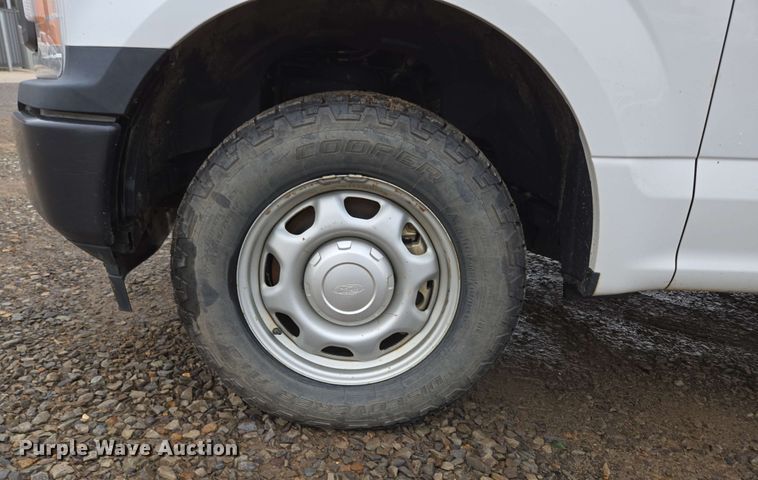 image for item DP6406 2018 Ford F150 XL SuperCab pickup truck