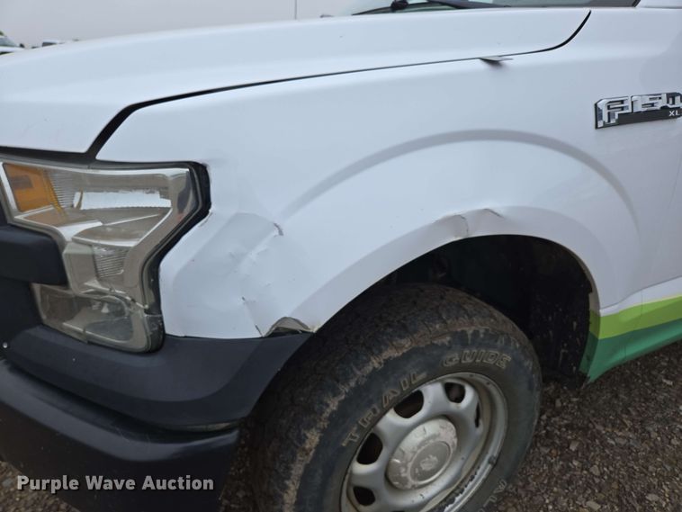 image for item DP6407 2016 Ford F150 SuperCab pickup truck