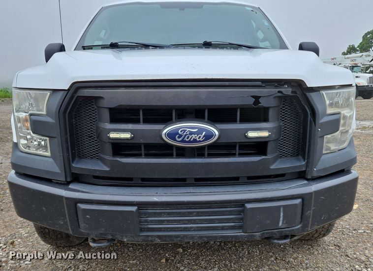 image for item DP6407 2016 Ford F150 SuperCab pickup truck