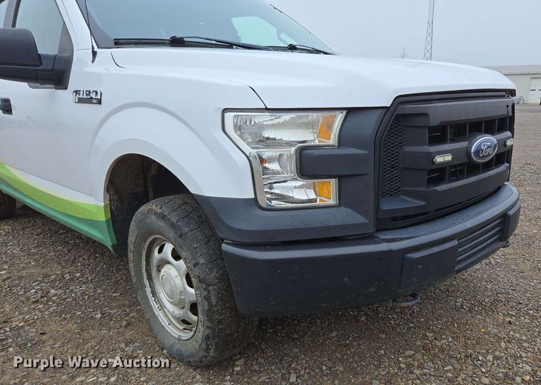 image for item DP6407 2016 Ford F150 SuperCab pickup truck