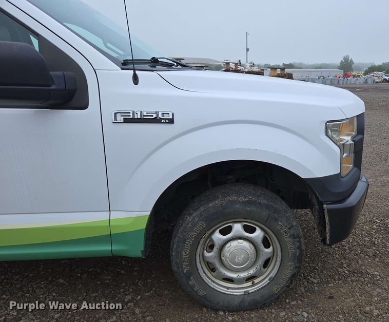 image for item DP6407 2016 Ford F150 SuperCab pickup truck